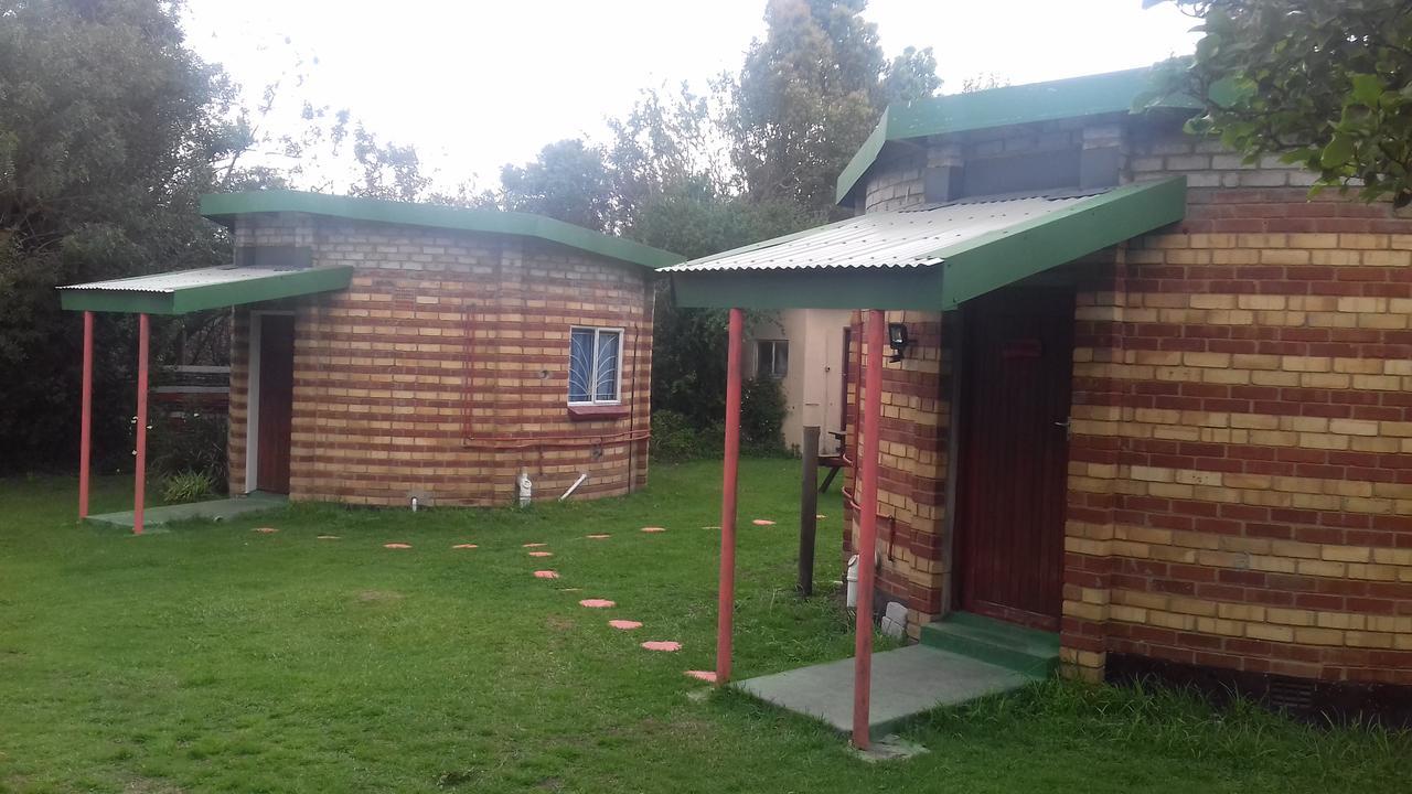 Imka Trinity Retreat Ξενοδοχείο Stormsrivier Εξωτερικό φωτογραφία